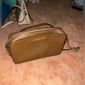 michael kors crossbody bag